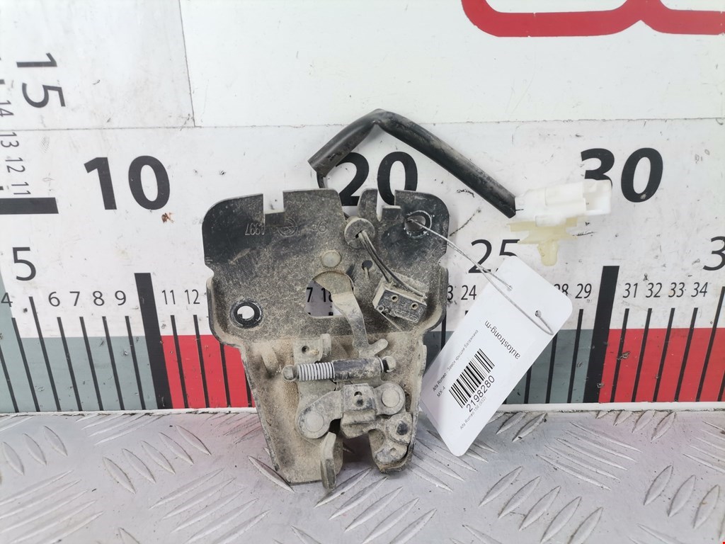 Замок багажника (крышки двери) ALFA ROMEO 156 1997-2007