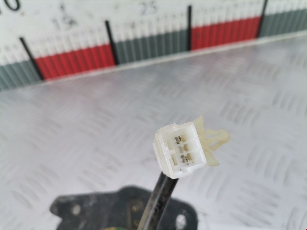 Замок багажника (крышки двери) ALFA ROMEO 156 1997-2007