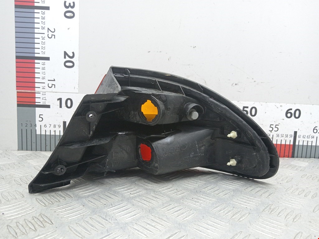 Фонарь задний левый MAZDA 323 BA 1994-1998