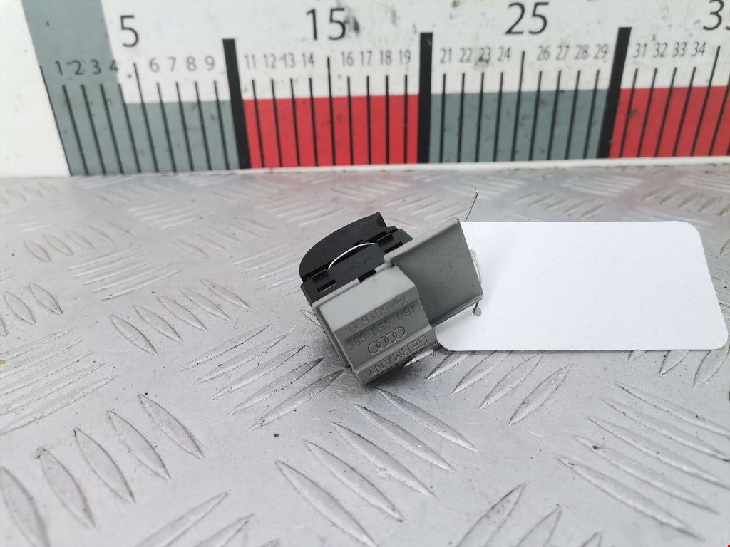Кнопка стеклоподъемника AUDI A6 C5 1997-2004