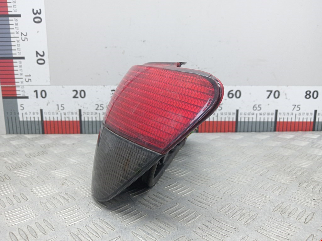 Фонарь задний правый PEUGEOT 306 1993-2002