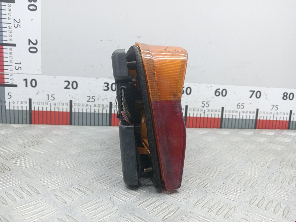 Фонарь задний правый FORD Escort 1990-1995
