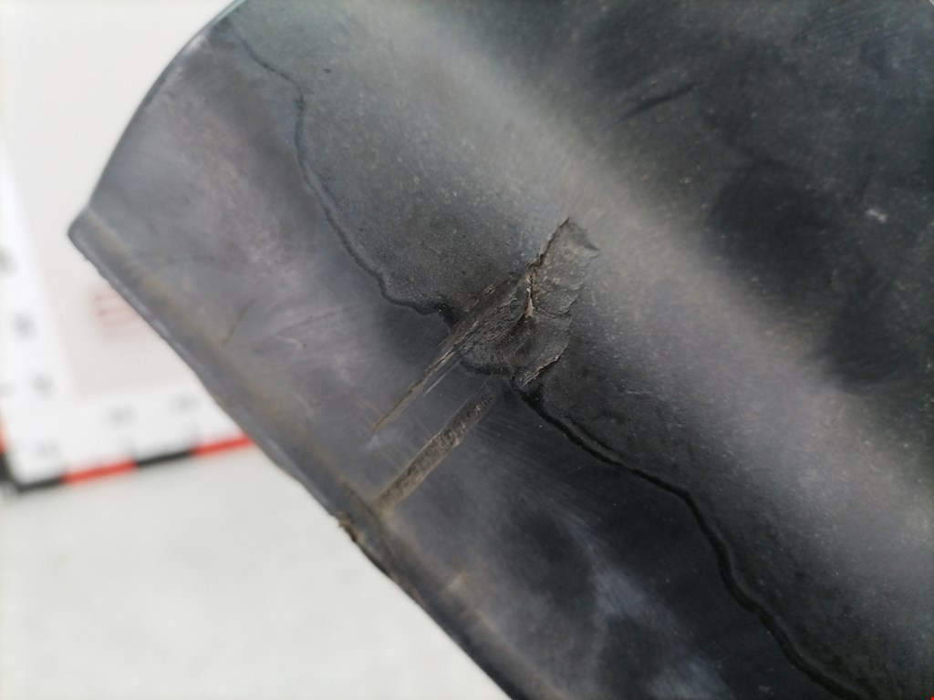 Юбка (губа) бампера задняя (заднего) AUDI A6 C5 1997-2004