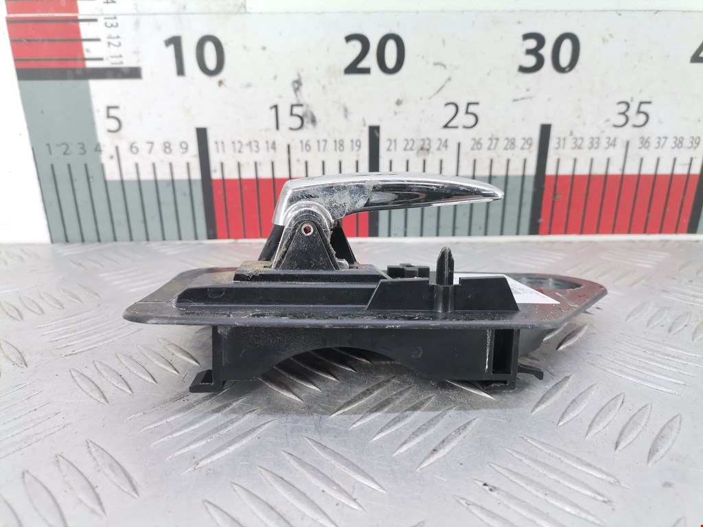 Ручка дверная задняя внутренняя левая OPEL Omega B 1994-2004