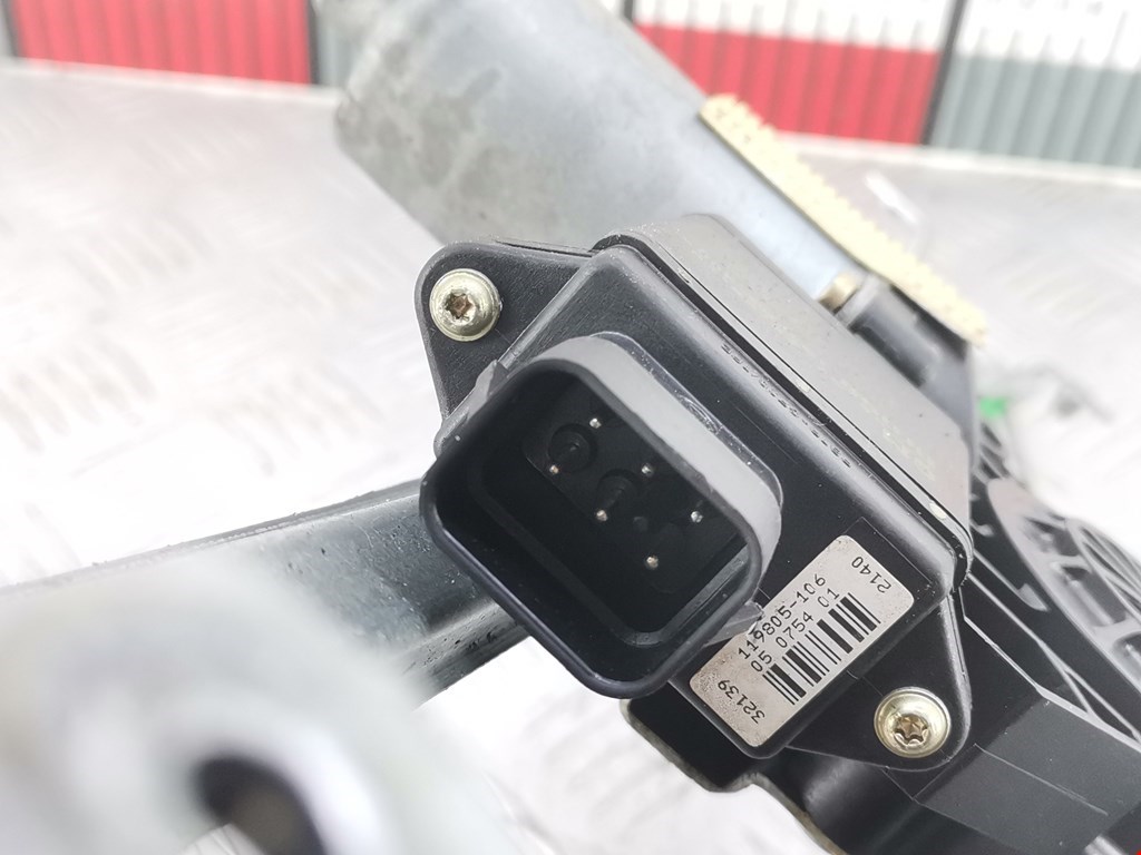 Стеклоподъемник задний левый OPEL Omega B 1994-2004