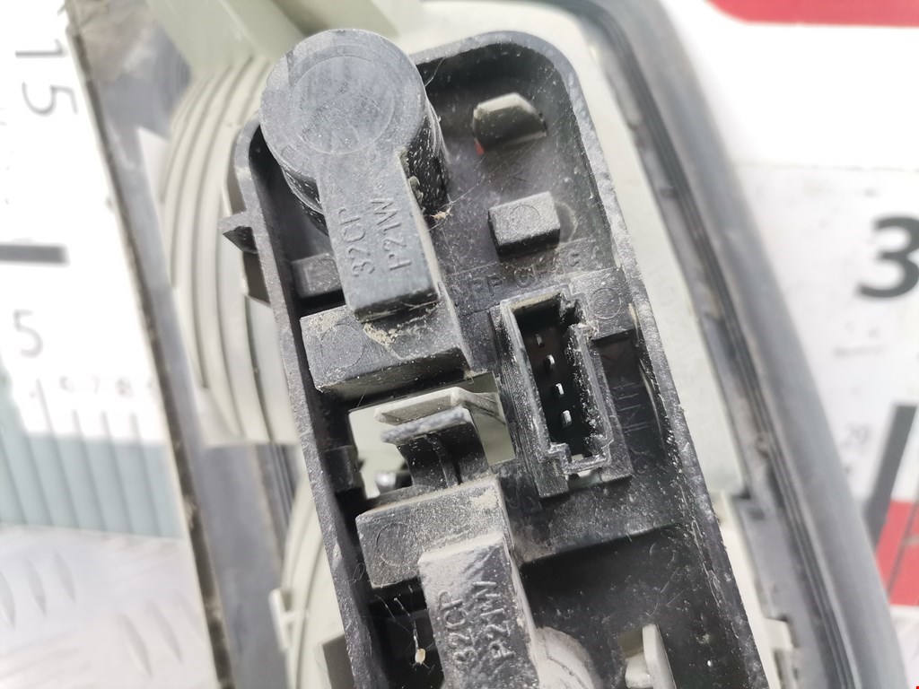 Фонарь задний внутренний правый SAAB 9-3 2002-2014