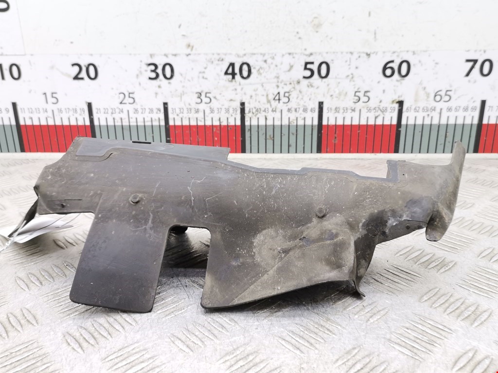 Воздухозаборник (наружный) AUDI A4 B5 1995-2001