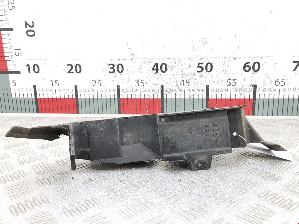 Воздухозаборник (наружный) AUDI A4 B5 1995-2001