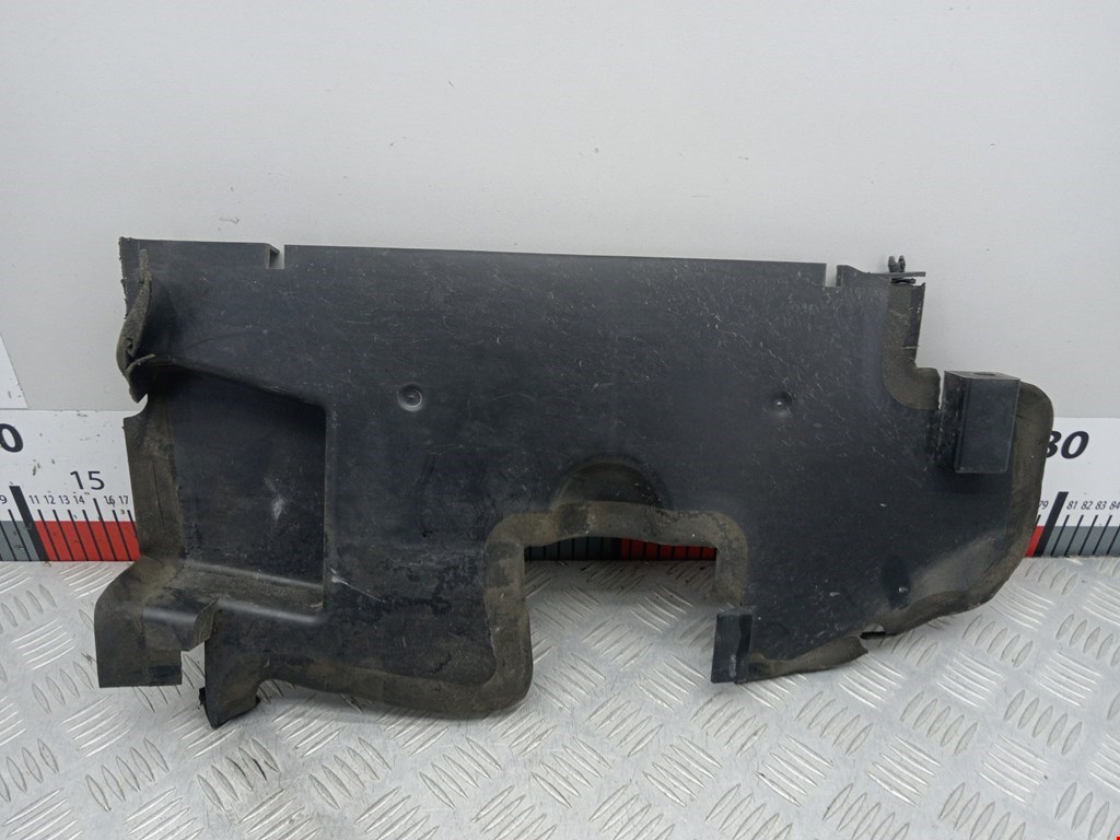 Диффузор (кожух) вентилятора CITROEN C4 Picasso 2006-2013