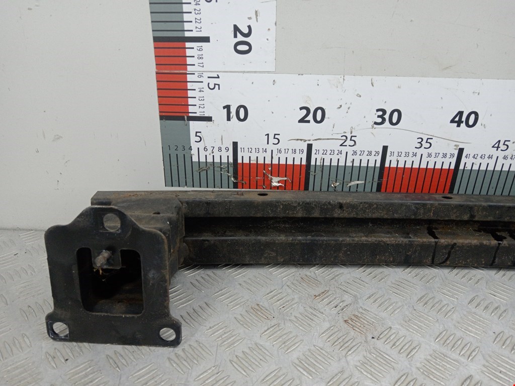 Усилитель переднего бампера (передний) PEUGEOT 207 2006-2015