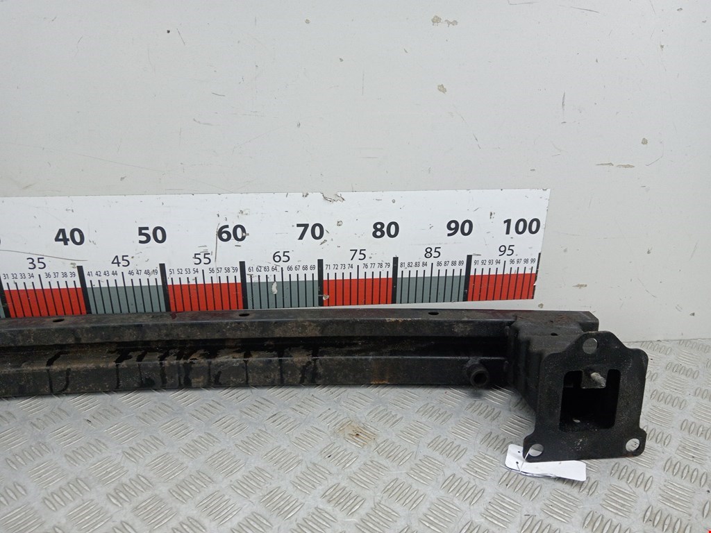 Усилитель переднего бампера (передний) PEUGEOT 207 2006-2015