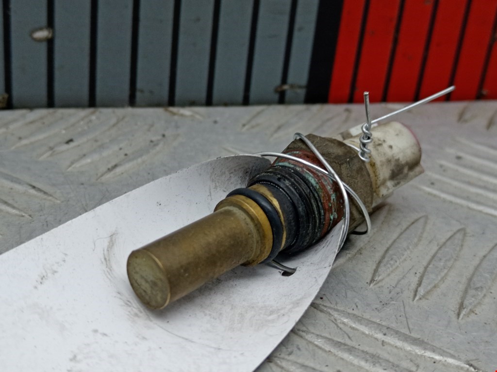 Датчик температуры (охлаждающей жидкости) TOYOTA RAV 4 XA20 2000-2005