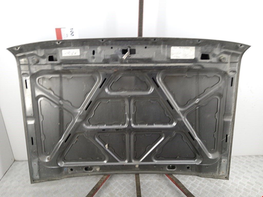 Капот ISUZU Trooper 1981-1991