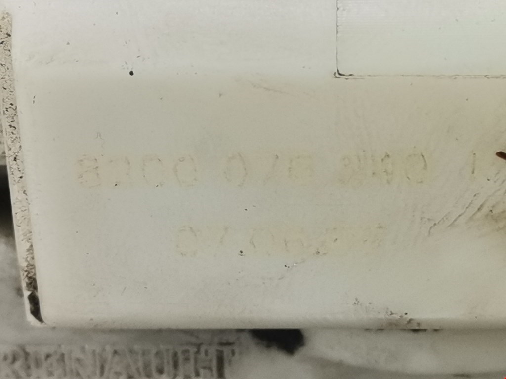 Замок багажника (крышки двери) RENAULT Scenic II 2003-2010