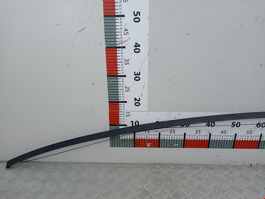 Молдинг лобового стекла MERCEDES-BENZ C-Class C-klasse W203 2000-2007