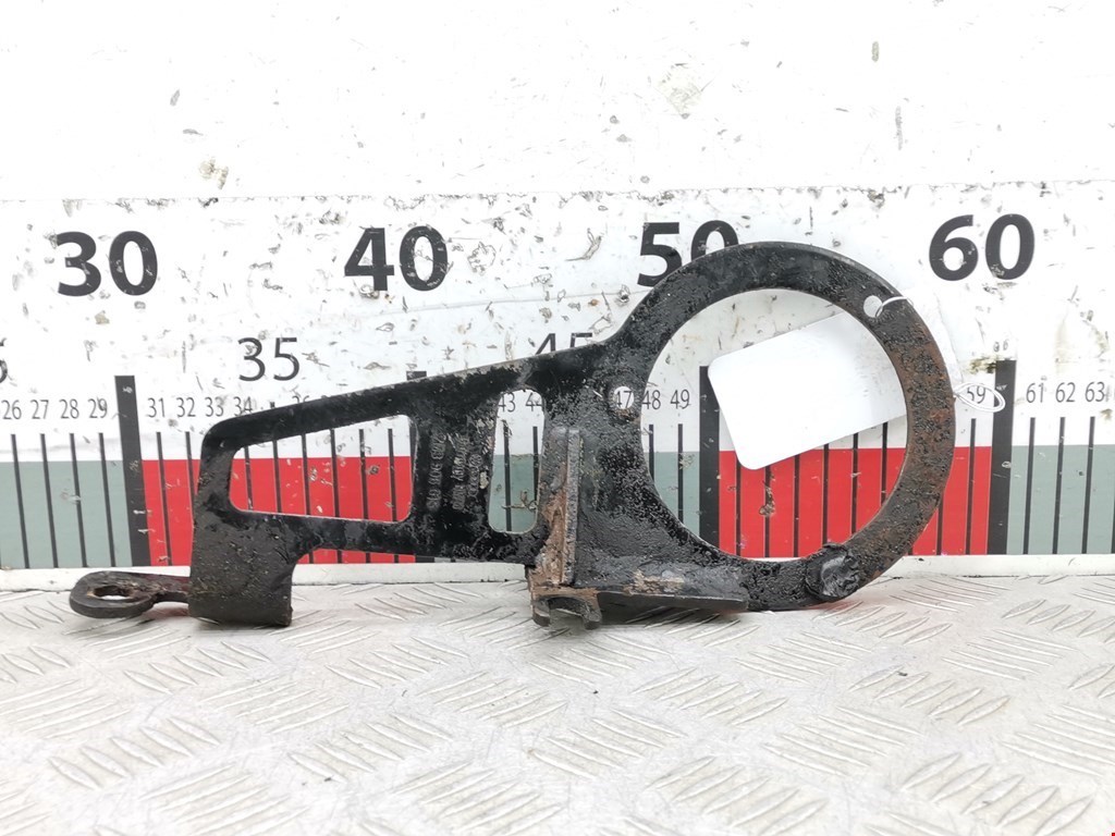 Кронштейн генератора SEAT Alhambra 1996-2010