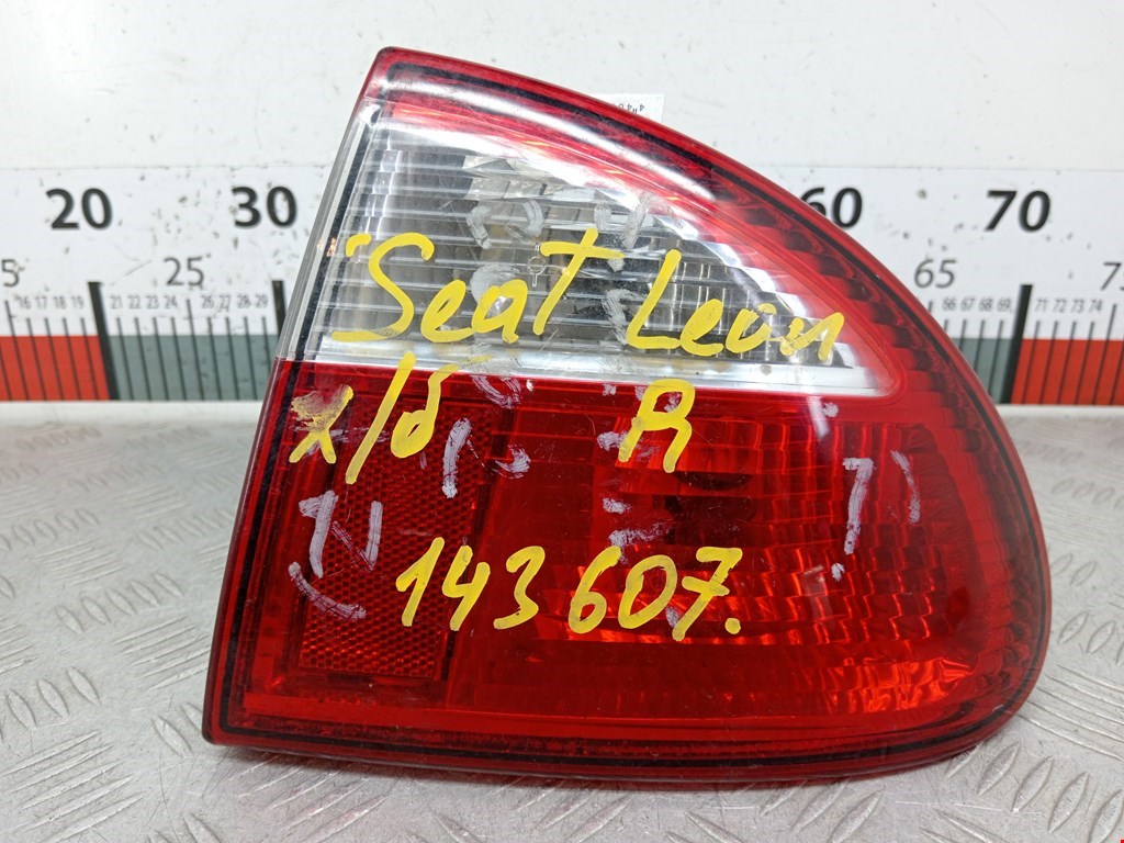 Фонарь задний правый SEAT Leon 1999-2005
