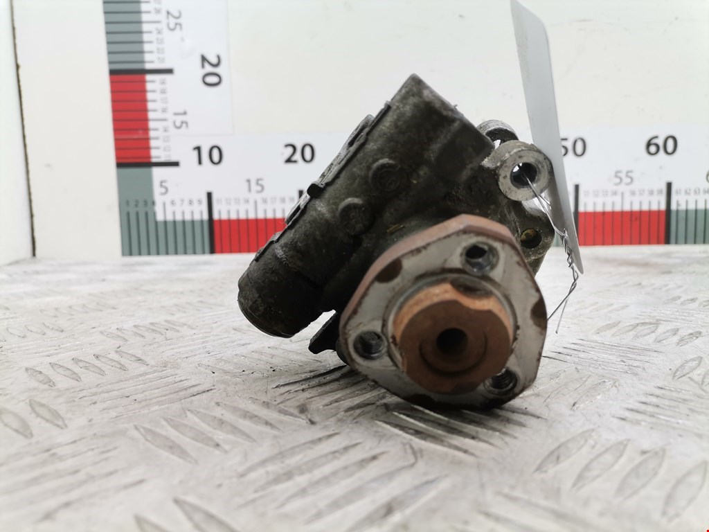 Насос гидроусилителя руля (ГУР) VOLKSWAGEN Golf IV 1997-2003