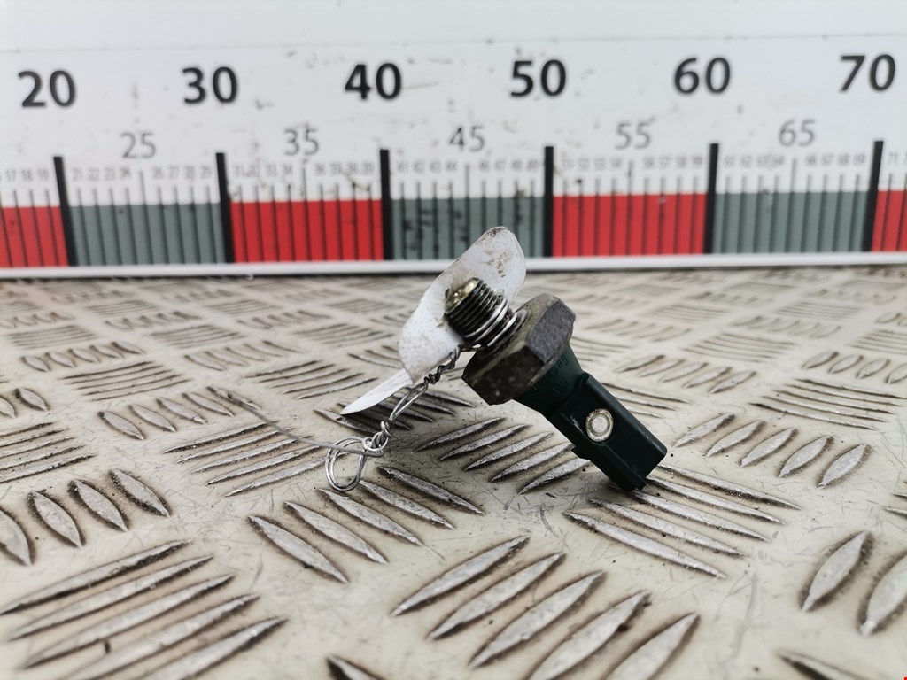 Датчик давления масла Skoda Fabia 1 (1999-2007)