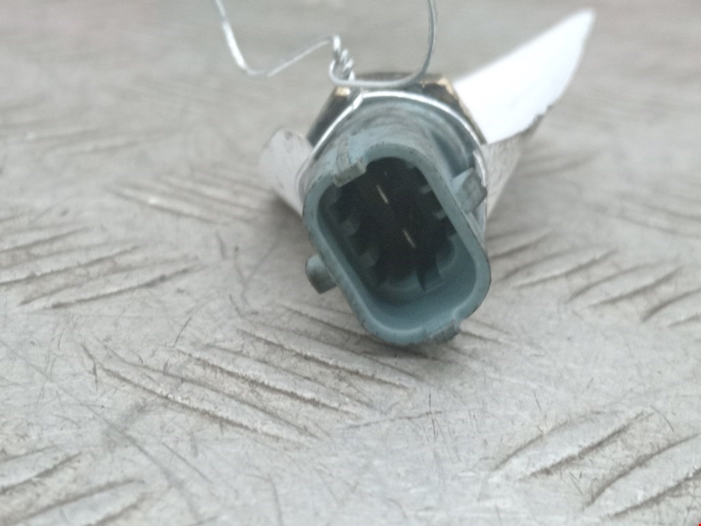 Датчик температуры (охлаждающей жидкости) OPEL Astra H/Family 2004-2015