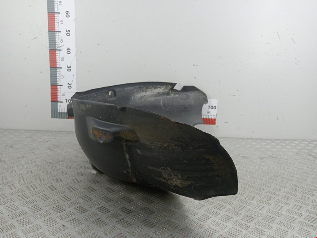 Локер (подкрылок) задний правый MERCEDES-BENZ M-Class W163 ML 1997-2005