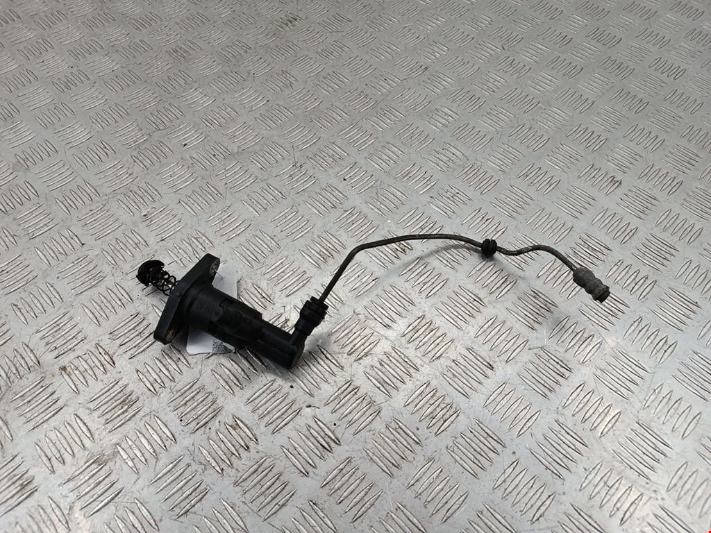 Цилиндр сцепления рабочий AUDI A3 8L 1996-2003