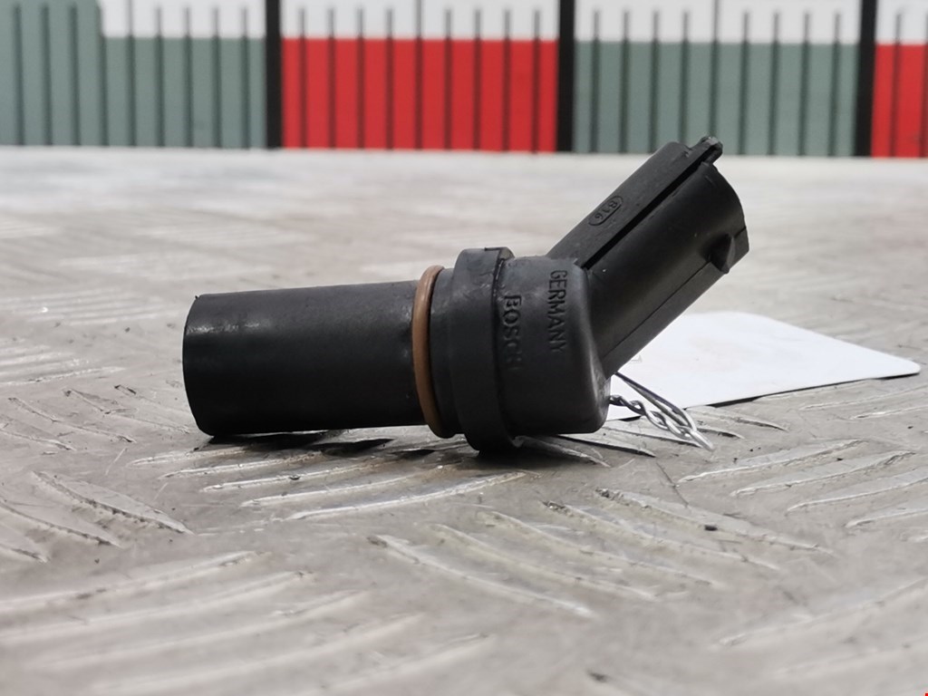 Датчик положения коленвала OPEL Tigra B 2004-2009