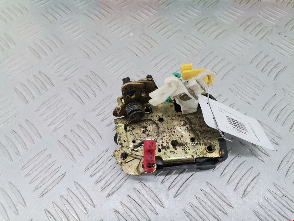 Замок двери задней левой CHRYSLER PT Cruser 2000-2010