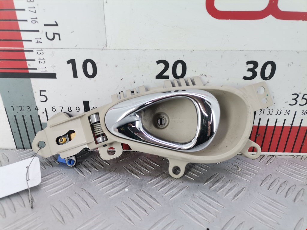 Ручка дверная задняя внутренняя левая CHRYSLER PT Cruser 2000-2010