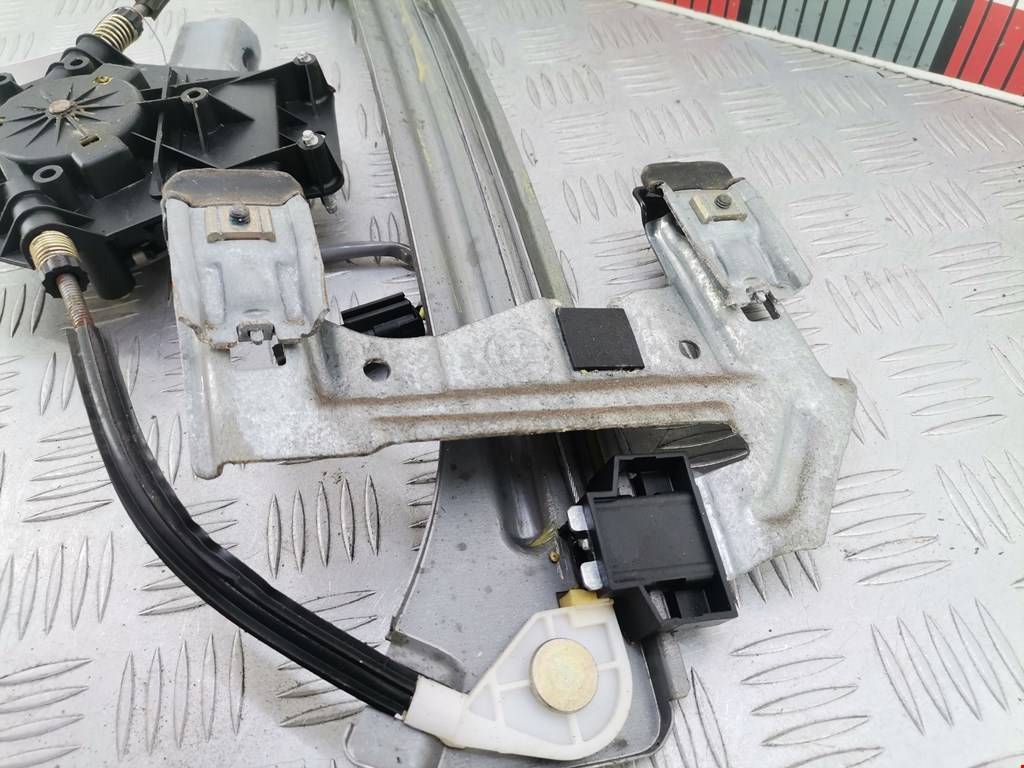 Стеклоподъемник задний левый CHRYSLER PT Cruser 2000-2010