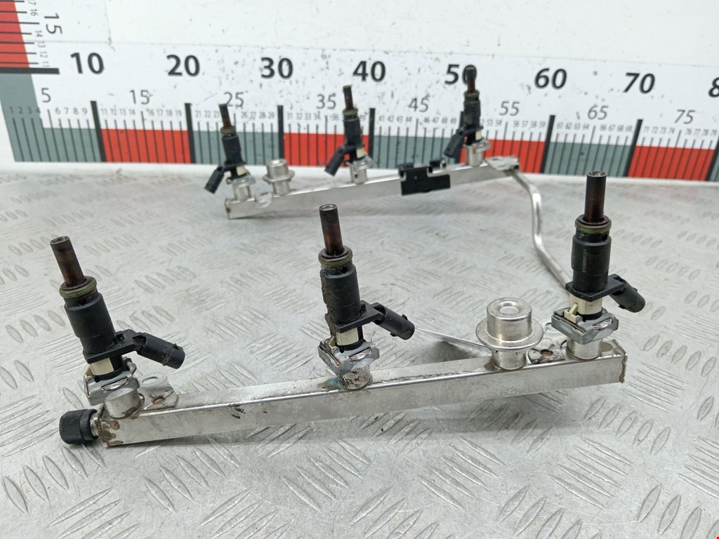 Форсунка дизельная электрическая MERCEDES-BENZ C-Class C-klasse W203 2000-2007