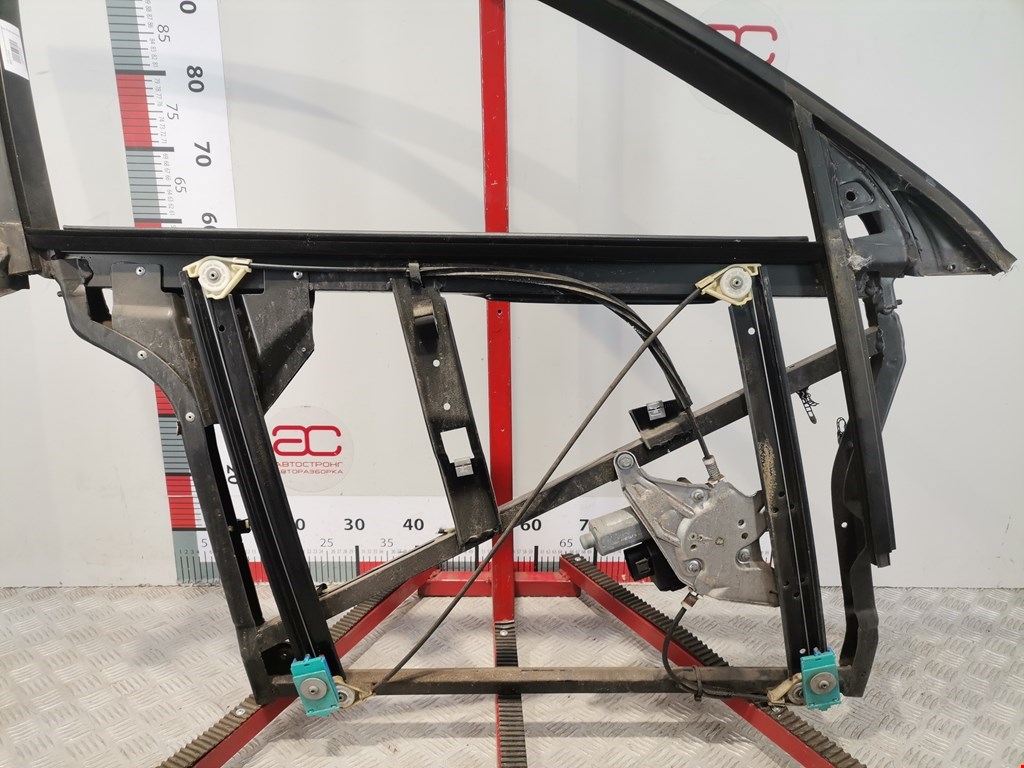 Стеклоподъемник передний правый AUDI A6 C5 1997-2004