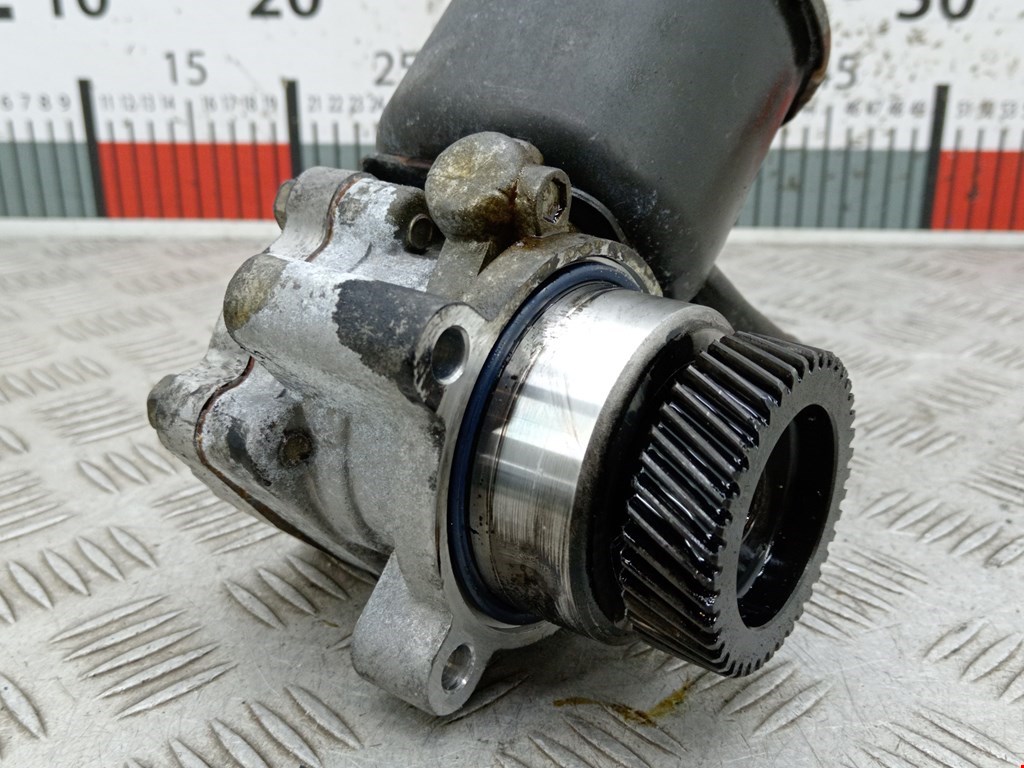 Насос гидроусилителя руля (ГУР) MAZDA Premacy CP 1999-2004