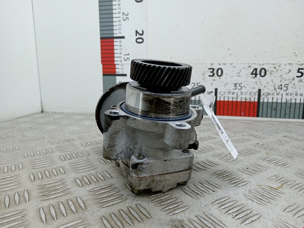 Насос гидроусилителя руля (ГУР) MAZDA Premacy CP 1999-2004