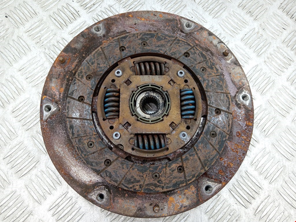 Маховик (демпфер сцепления) NISSAN Tiida C11 2004-2014