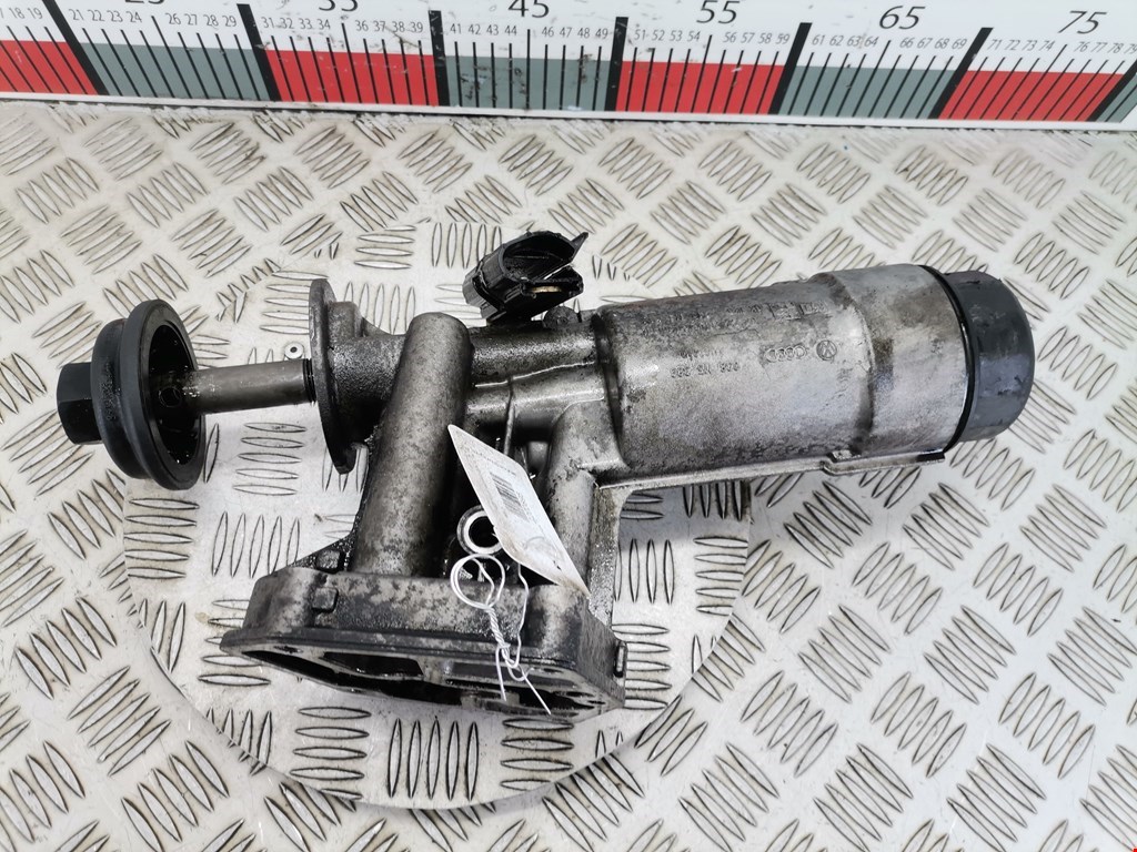 Корпус масляного фильтра AUDI A3 8L 1996-2003