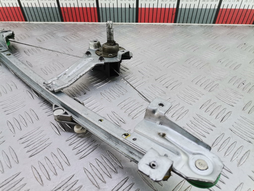 Стеклоподъемник задний правый OPEL Omega B 1994-2004