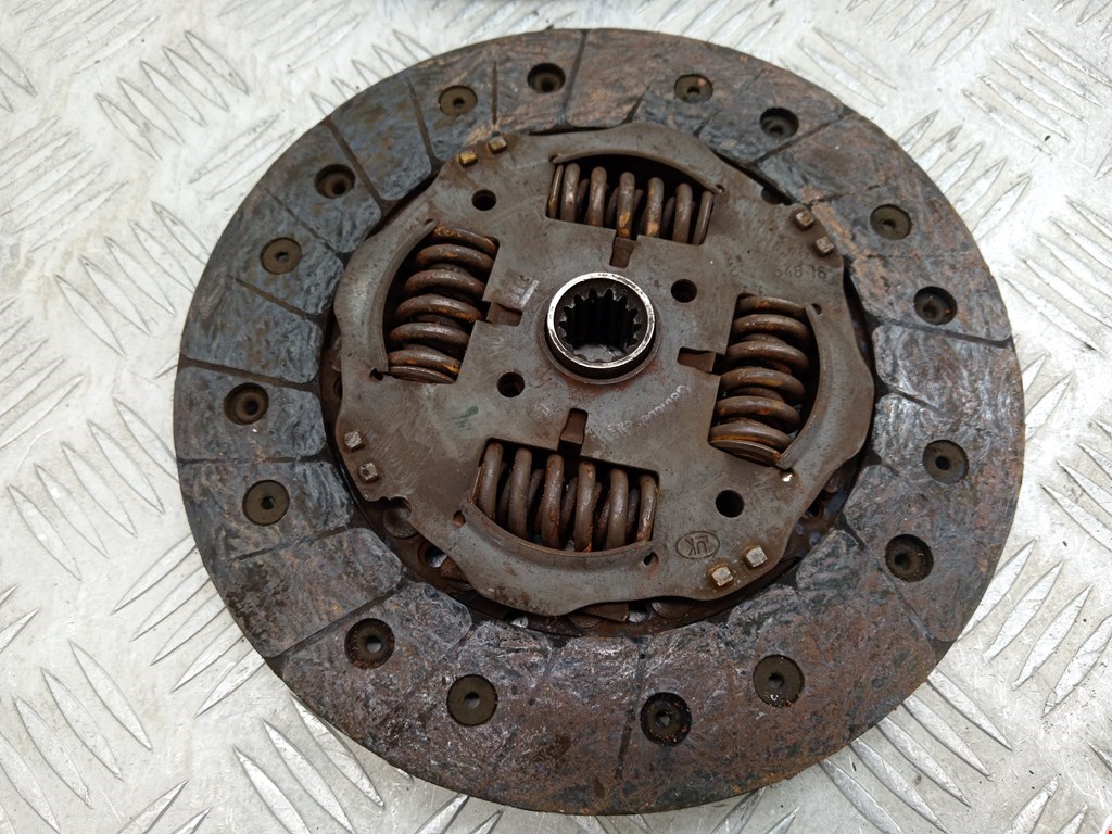 Маховик (демпфер сцепления) OPEL Meriva A 2003-2010