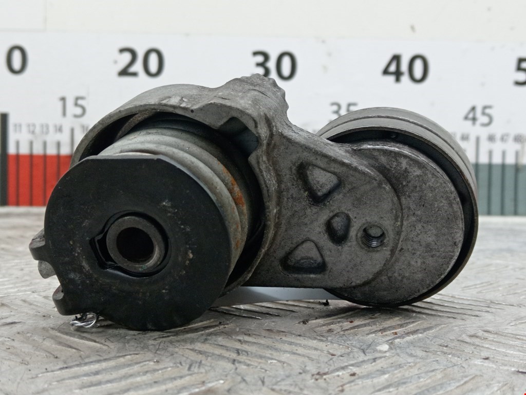 Натяжитель ремня генератора (приводного поликлинового ремня Opel Meriva A (2003-2010)