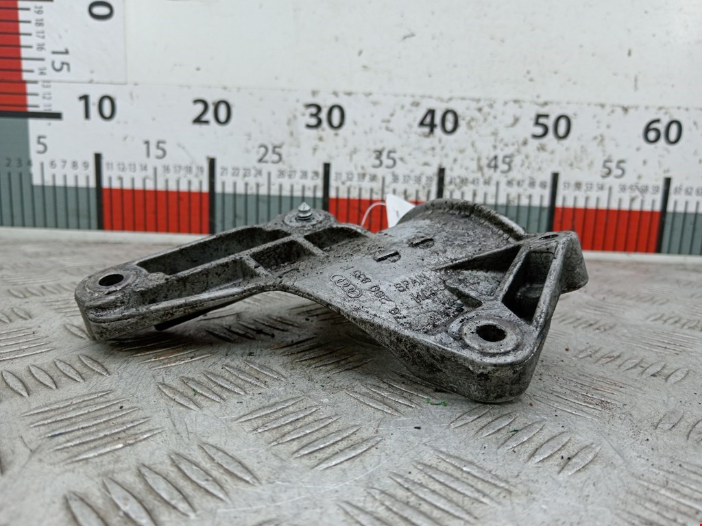 Кронштейн кондиционера AUDI A6 C5 1997-2004