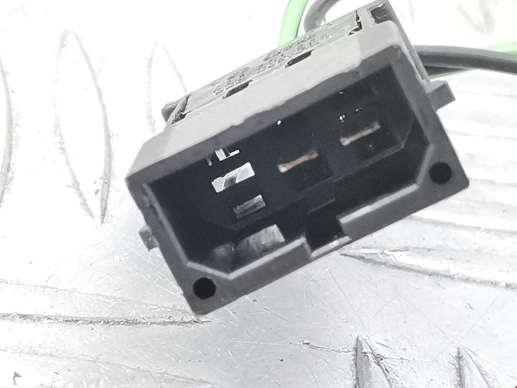 Динамик AUDI A6 C5 1997-2004