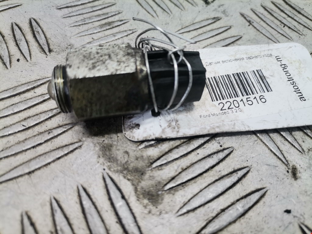Датчик включения заднего хода (лягушка) Ford Mondeo 3 (2000-2007)