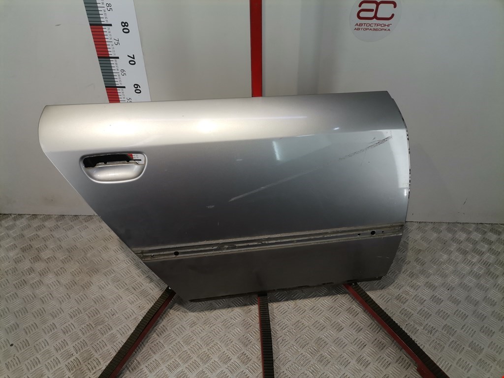 Дверь задняя правая AUDI A6 C5 1997-2004