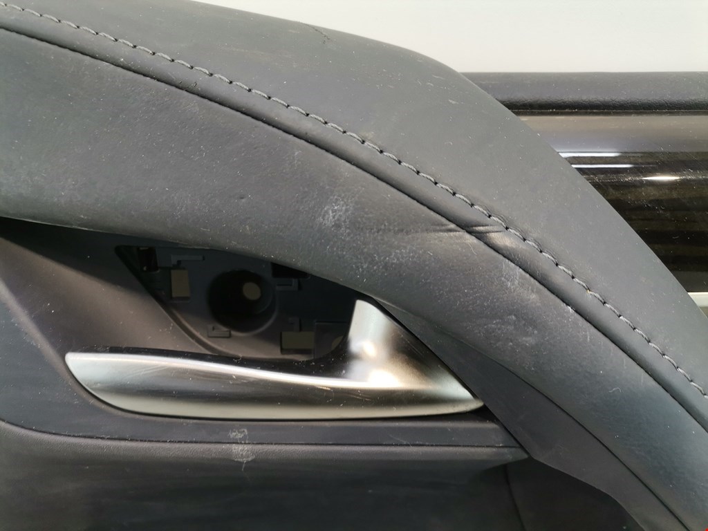 Обшивка двери передняя правая TOYOTA Land Cruiser Prado 150 2009-2024