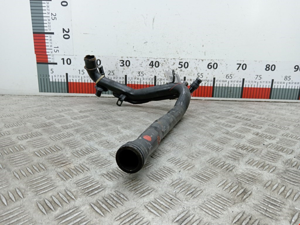 Патрубок AUDI A6 C5 1997-2004