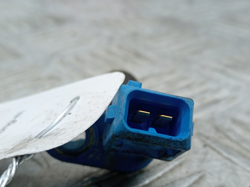 Датчик положения коленвала FORD Fiesta 2001-2008