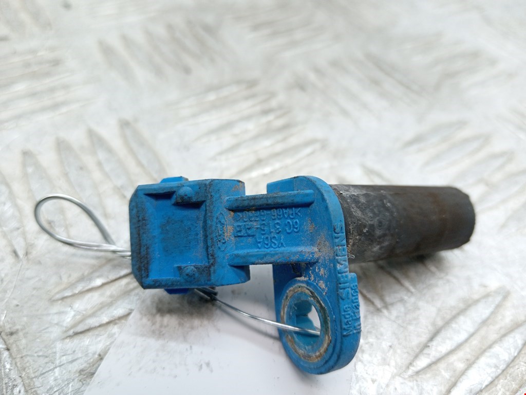 Датчик положения коленвала FORD Fiesta 2001-2008