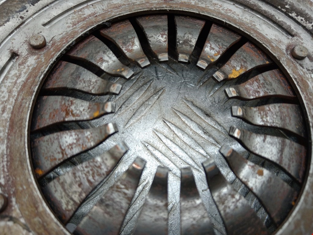 Маховик (демпфер сцепления) FORD Fiesta 2001-2008