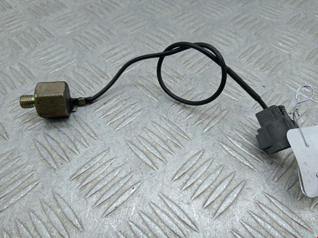 Датчик детонации Mazda Demio 1 DW (1996-2003)