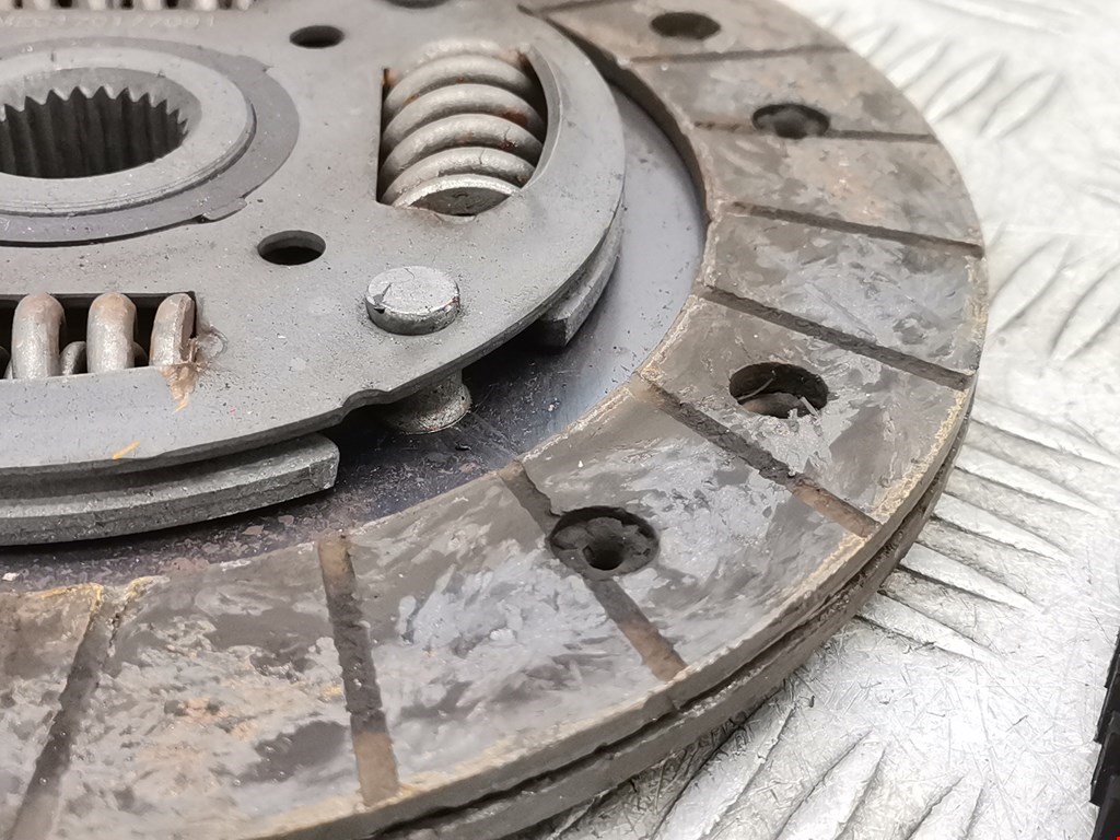 Маховик (демпфер сцепления) RENAULT Clio 1998-2008